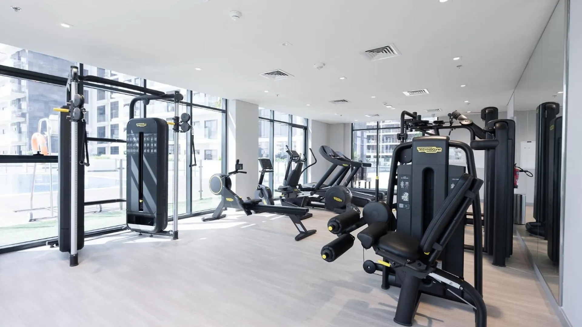 Relax & Unwind - Studio For 2 In Riviera Dubai