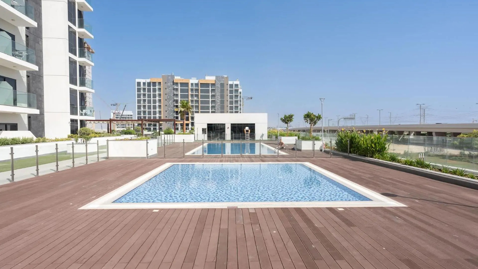 Relax & Unwind - Studio For 2 In Riviera Dubai Apartment